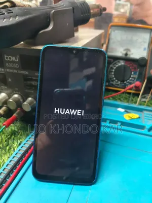 হুয়াওয়ে ওয়াই সেভেন ২০১৯ ৩২ জিবি নীল