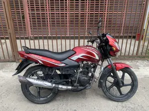 TVS Metro 2015 Red