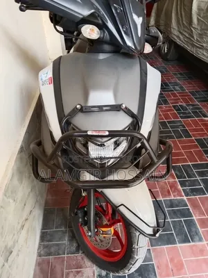 Yamaha 2024 White