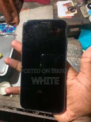 Apple iPhone XR 64 GB Black