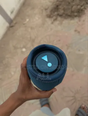 JBL Charge 5