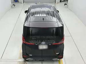Toyota Noah 2022 Purple