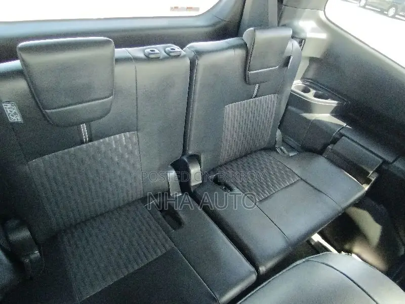 Toyota Noah 2022 Purple