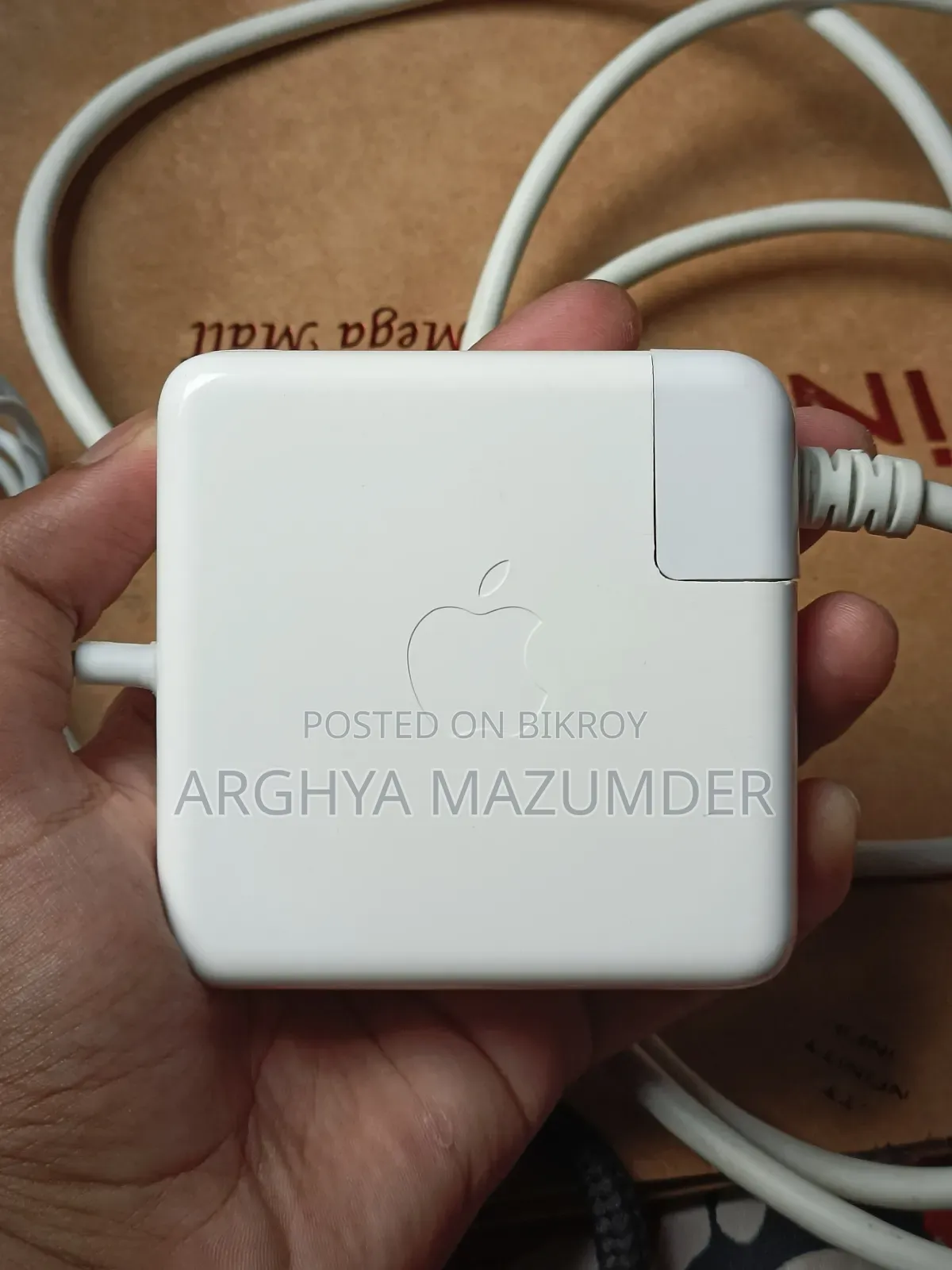 Apple Magsafe 2 Power Adapter (85watt) / Macbook Charger 85watt