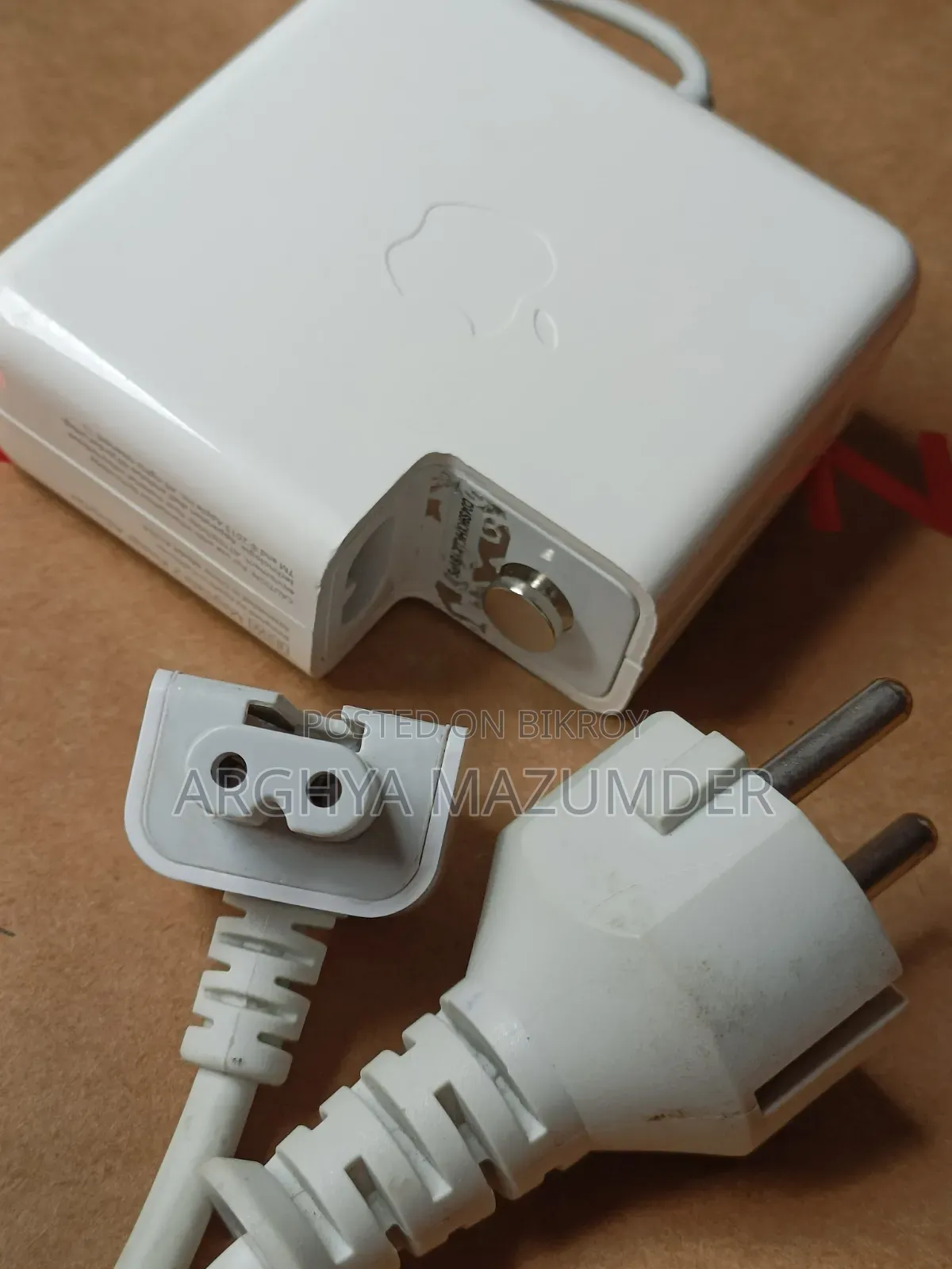 Apple Magsafe 2 Power Adapter (85watt) / Macbook Charger 85watt
