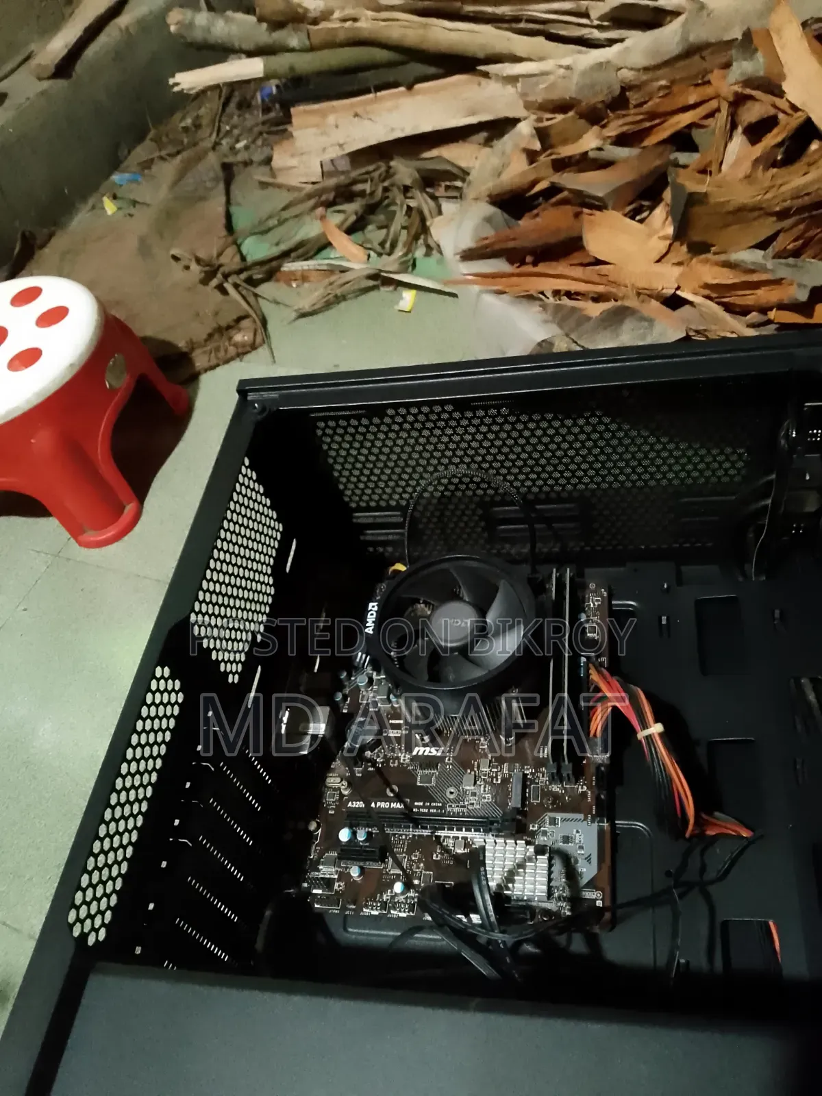 Desktop Computer 8GB AMD Ryzen 5 HDD 1T
