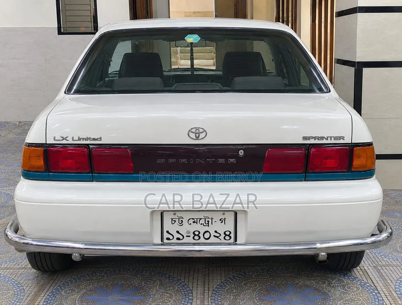 Toyota Sprinter 1995 White
