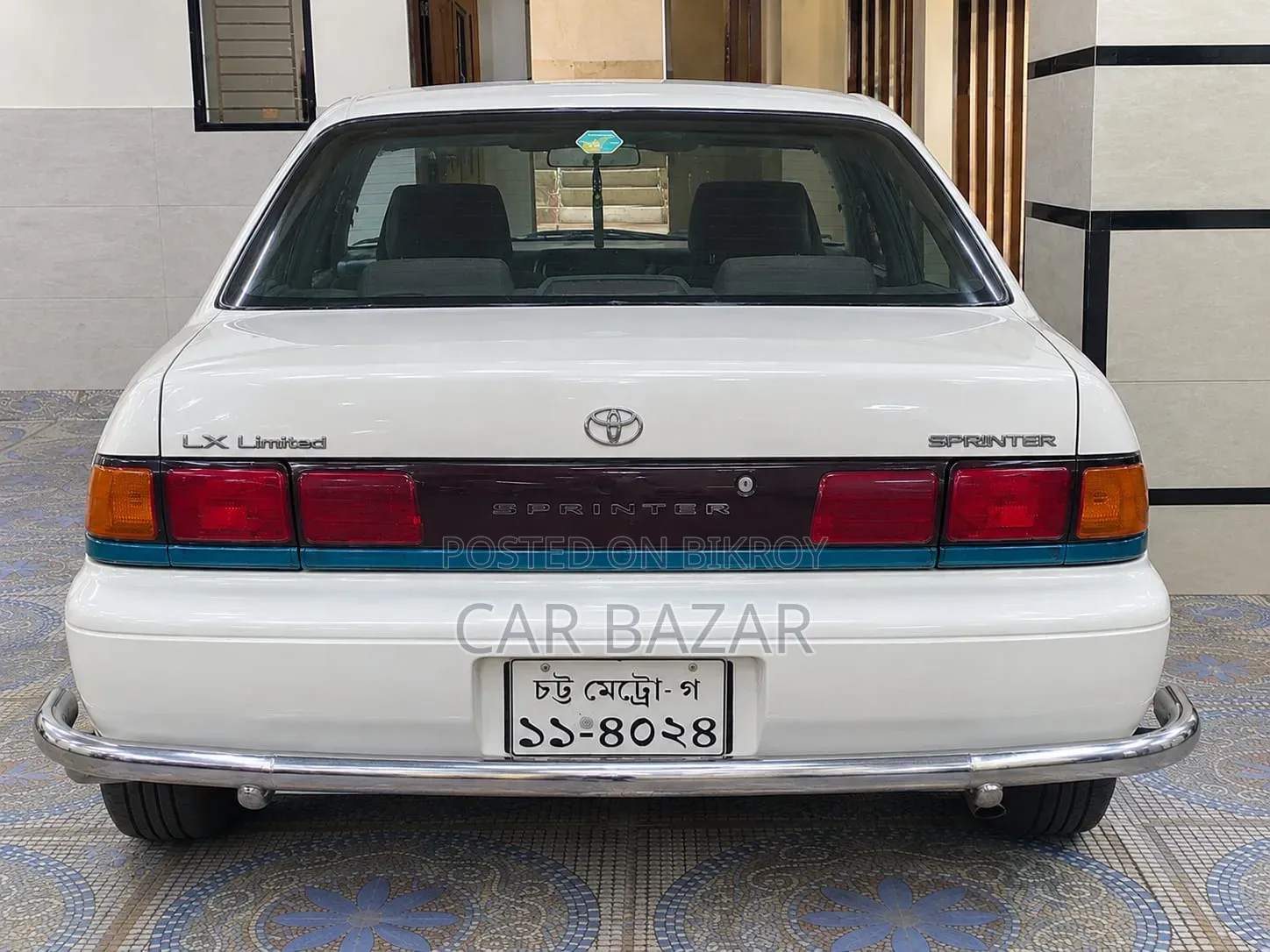 Toyota Sprinter 1995 White