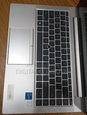 Laptop HP EliteBook 840 G8 16GB Intel Core I5 SSD 256GB