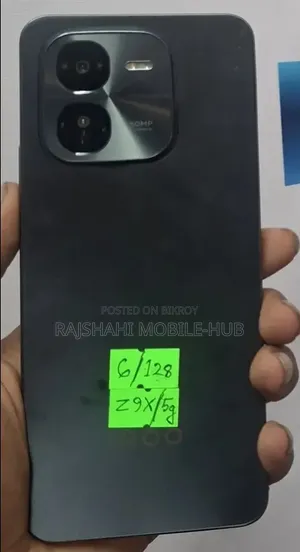 iQOO Z9x 128 GB Black