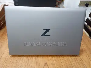 Laptop HP ZBook Firefly G8 16GB Intel Core I5 SSD 512GB