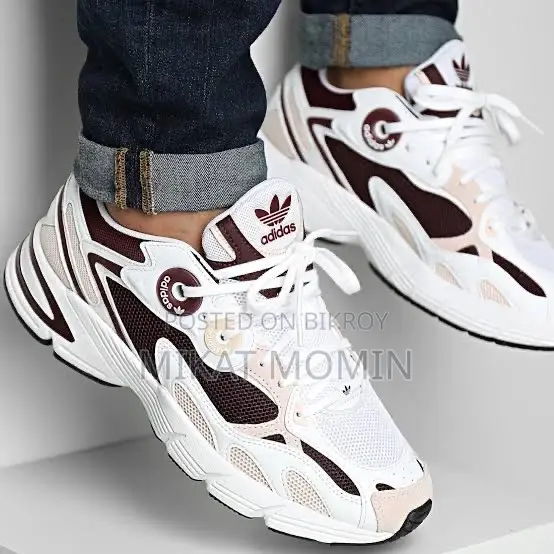 Original Adidas Astir IE6986 | Brand New | Uncommon Colorway