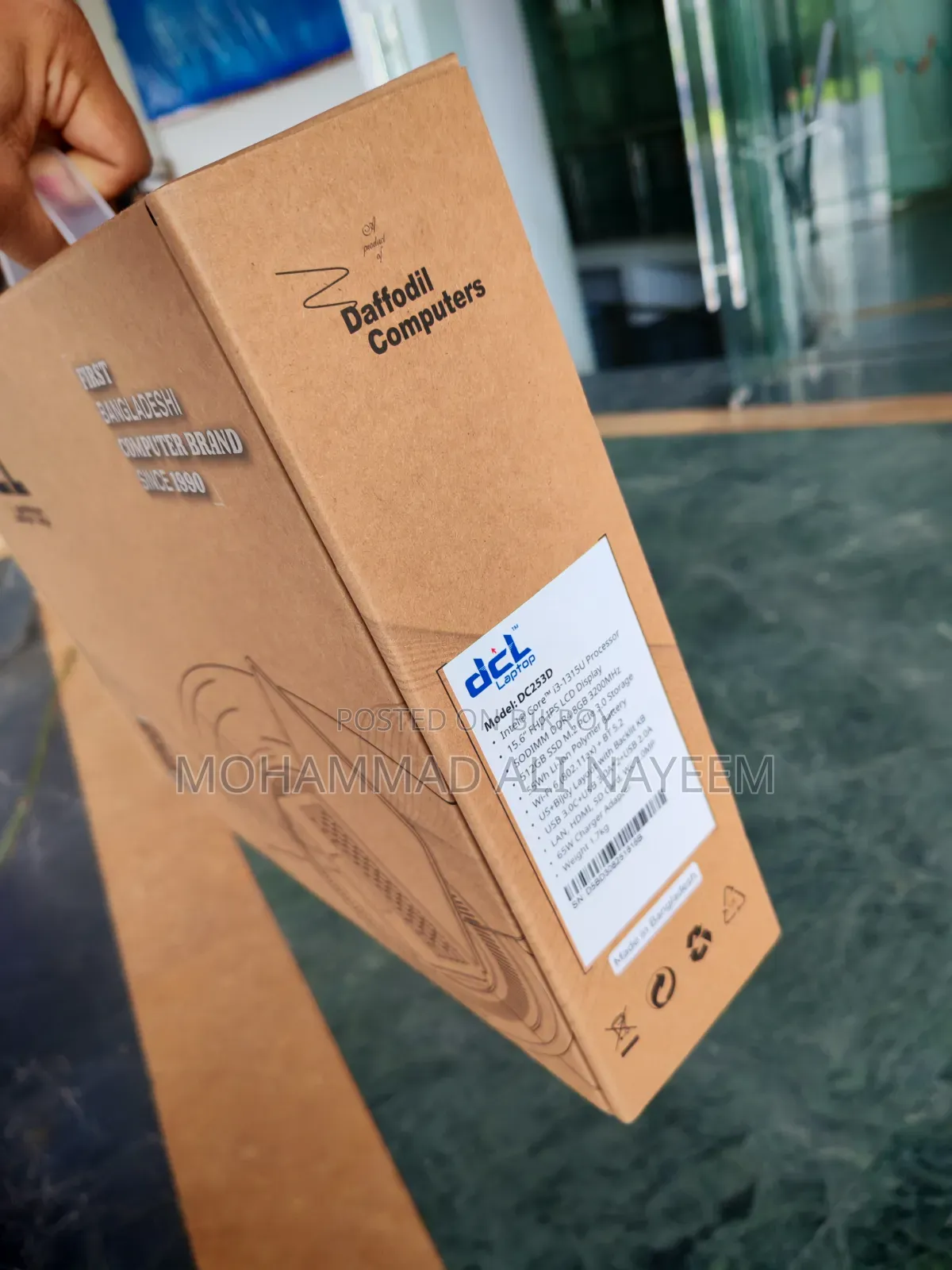 নতুন ল্যাপটপ ৮জিবি ইন্টেল কোর আই৩ এসএসডি ৫১২জিবি