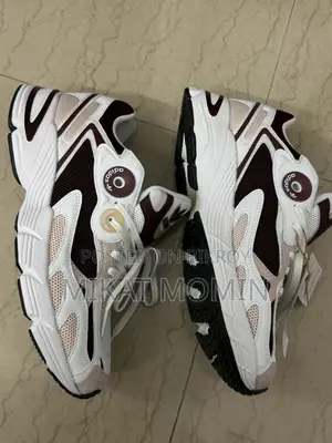 Original Adidas Astir IE6986 | Brand New | Uncommon Colorway