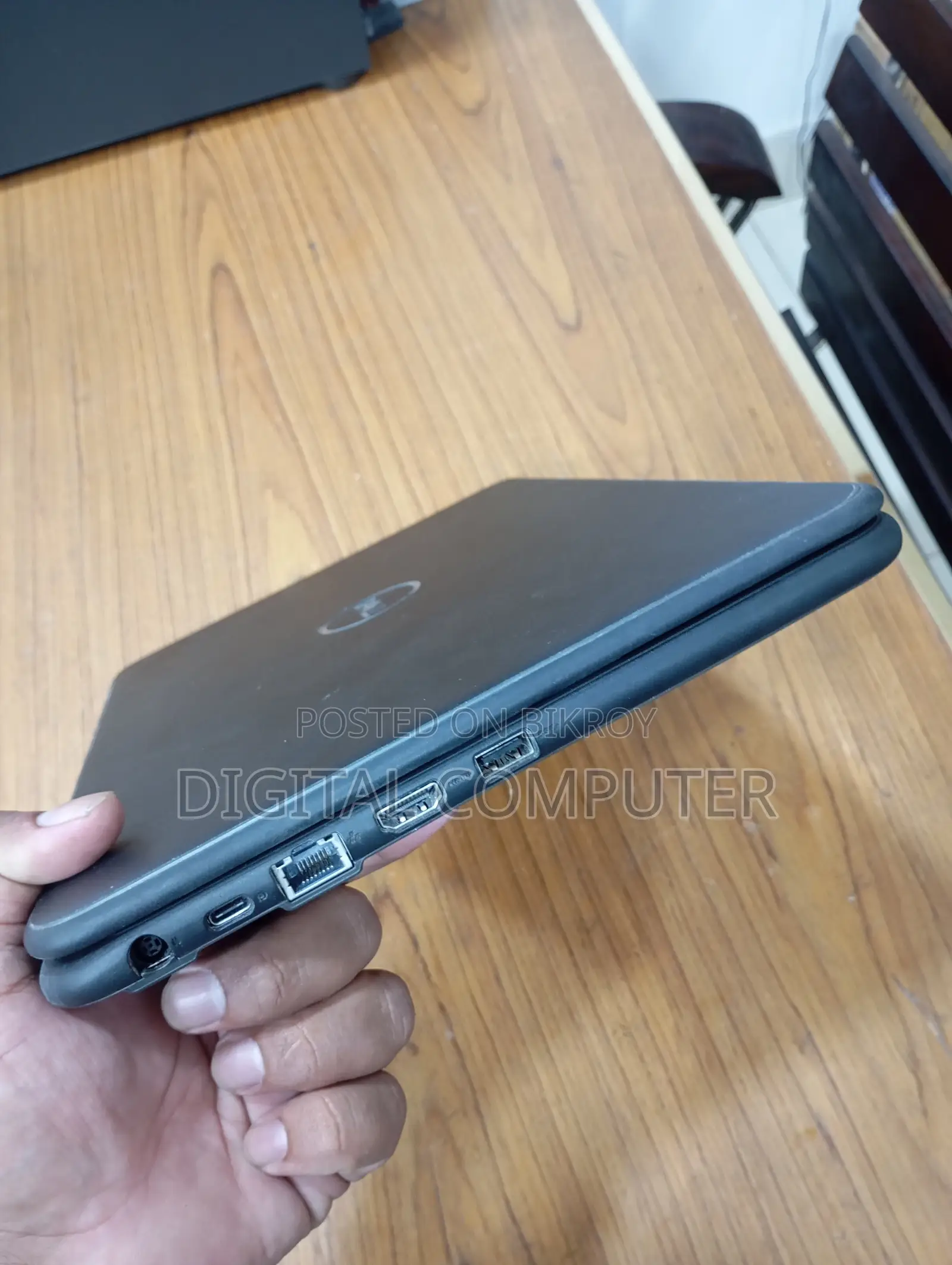 Laptop Dell Latitude 3190 8GB Intel Pentium SSD 128GB