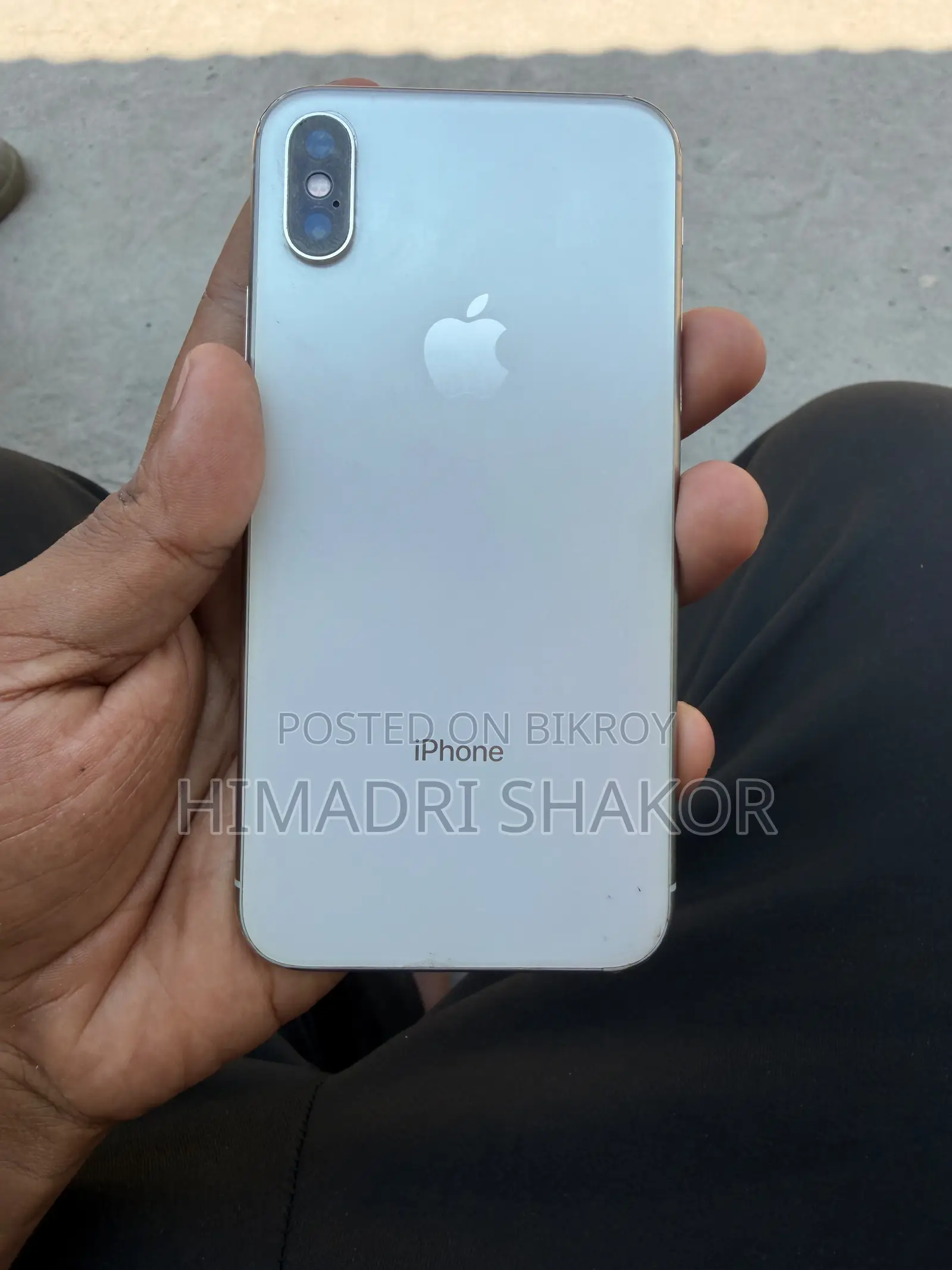 Apple iPhone X 64 GB White