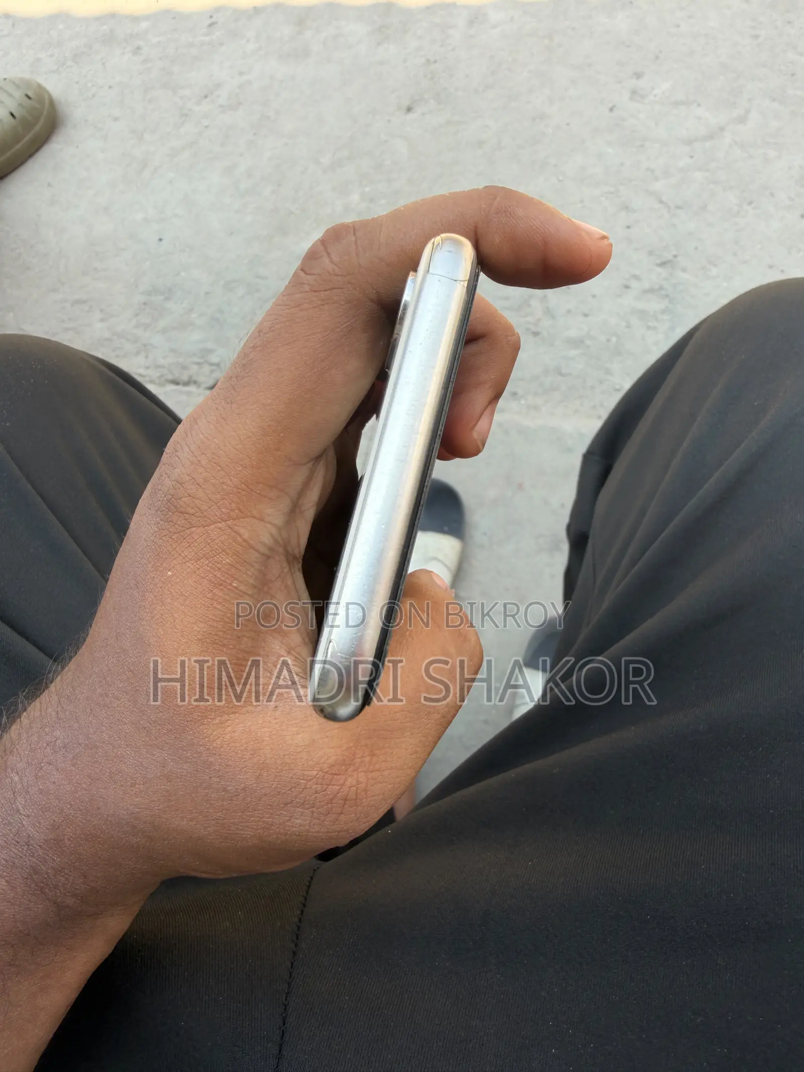 Apple iPhone X 64 GB White