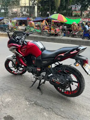 Yamaha Fazer V1 2011 Red