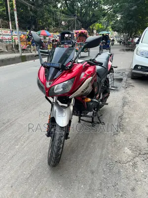 Yamaha Fazer V1 2011 Red