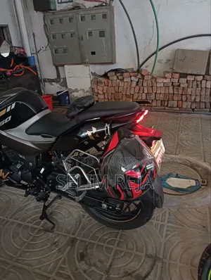 Hero Xtreme 160R 4V 2026