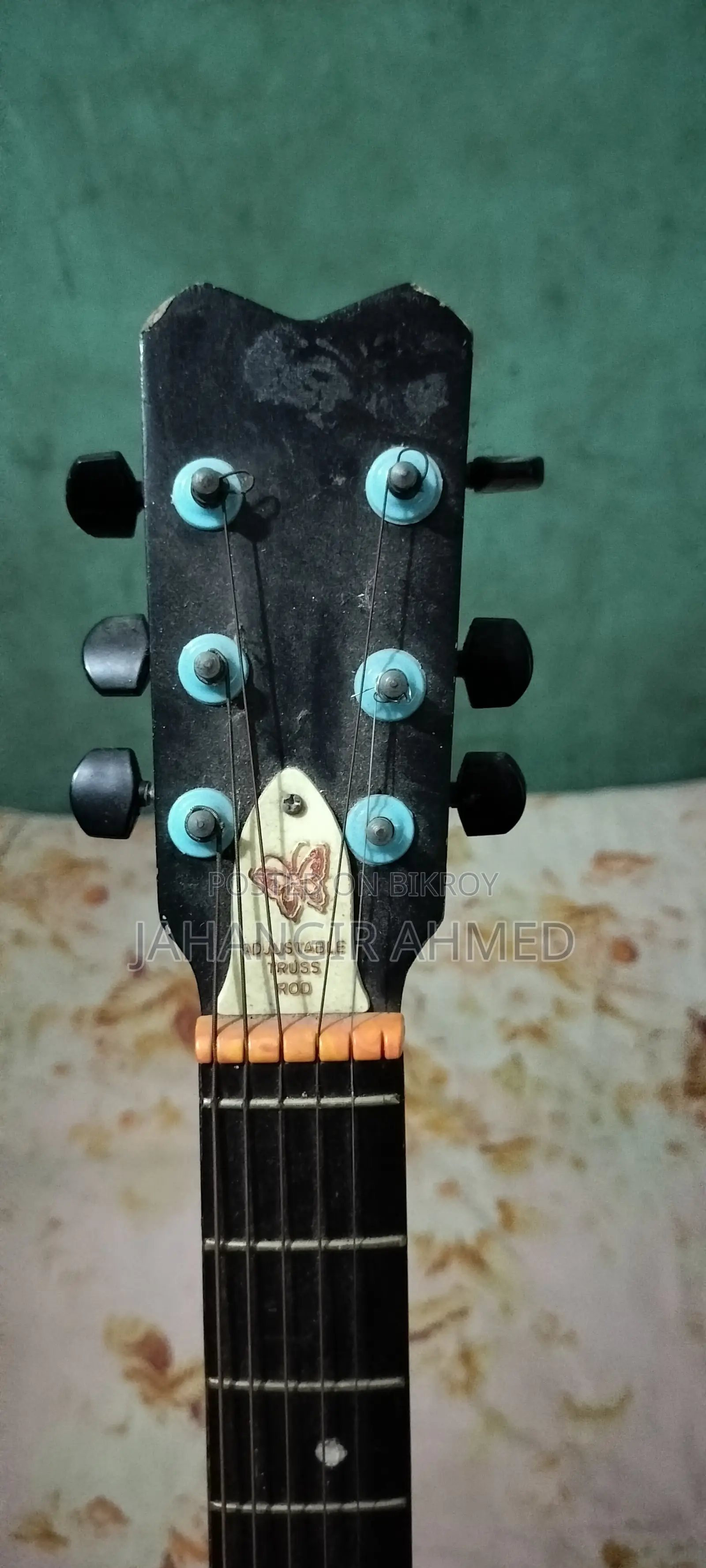 অ্যাকোস্টিক গিটার