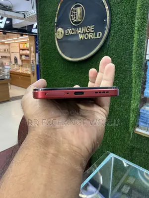 নতুন রিয়েলমি ১৫এক্স ১২৮ জিবি রেড
