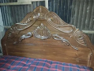 মেহগনি কাটের ৬ফুটি পালং