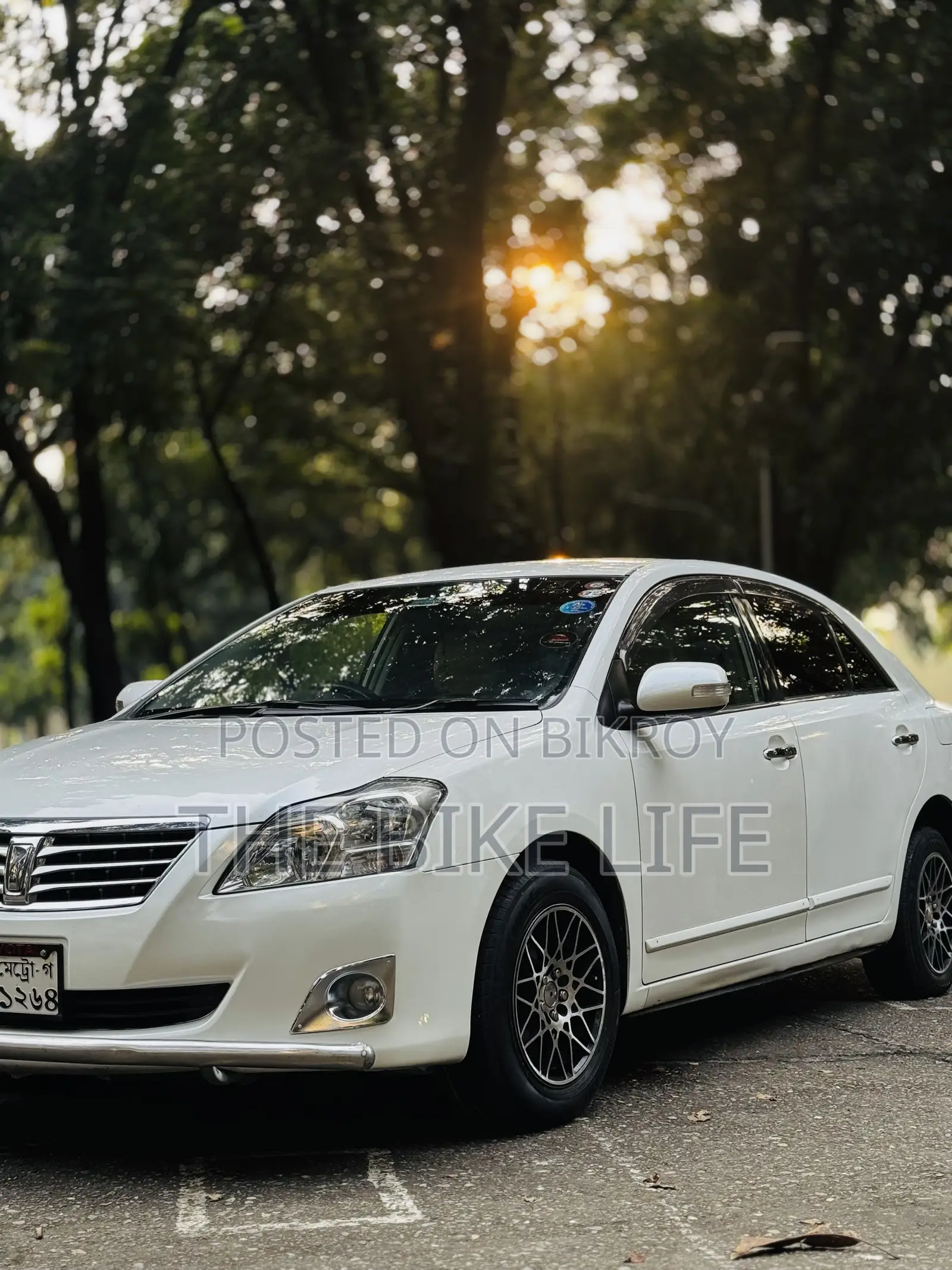 Toyota Premio 2011 White