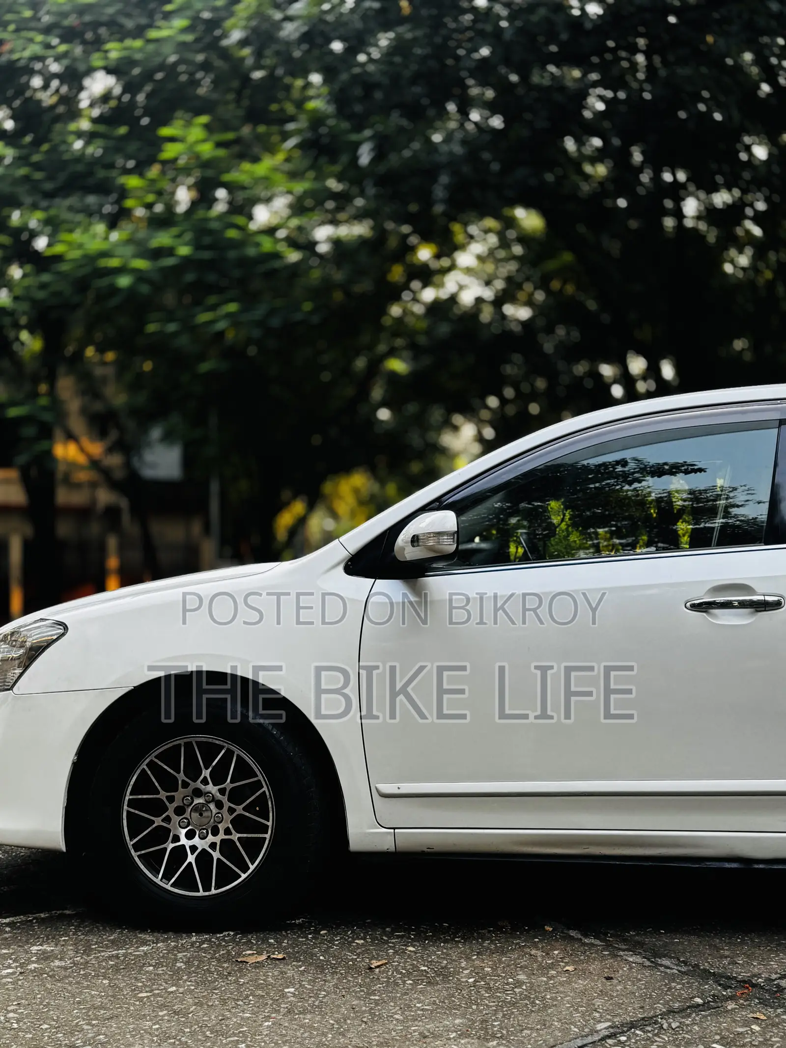 Toyota Premio 2011 White