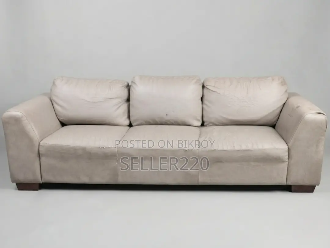 7 Feet Big Divan Style Sofa