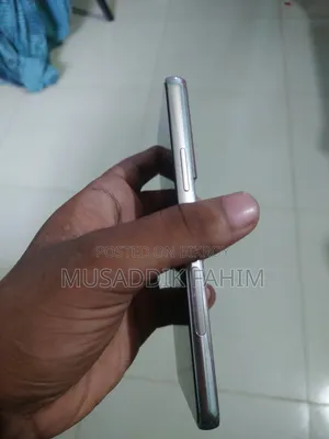 স্যামসাং গ্যালাক্সি এস২২ ৫জি ২৫৬ জিবি গোলাপি