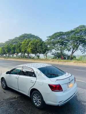 টয়োটা অ্যালিয়ন ২০১১ সাদা