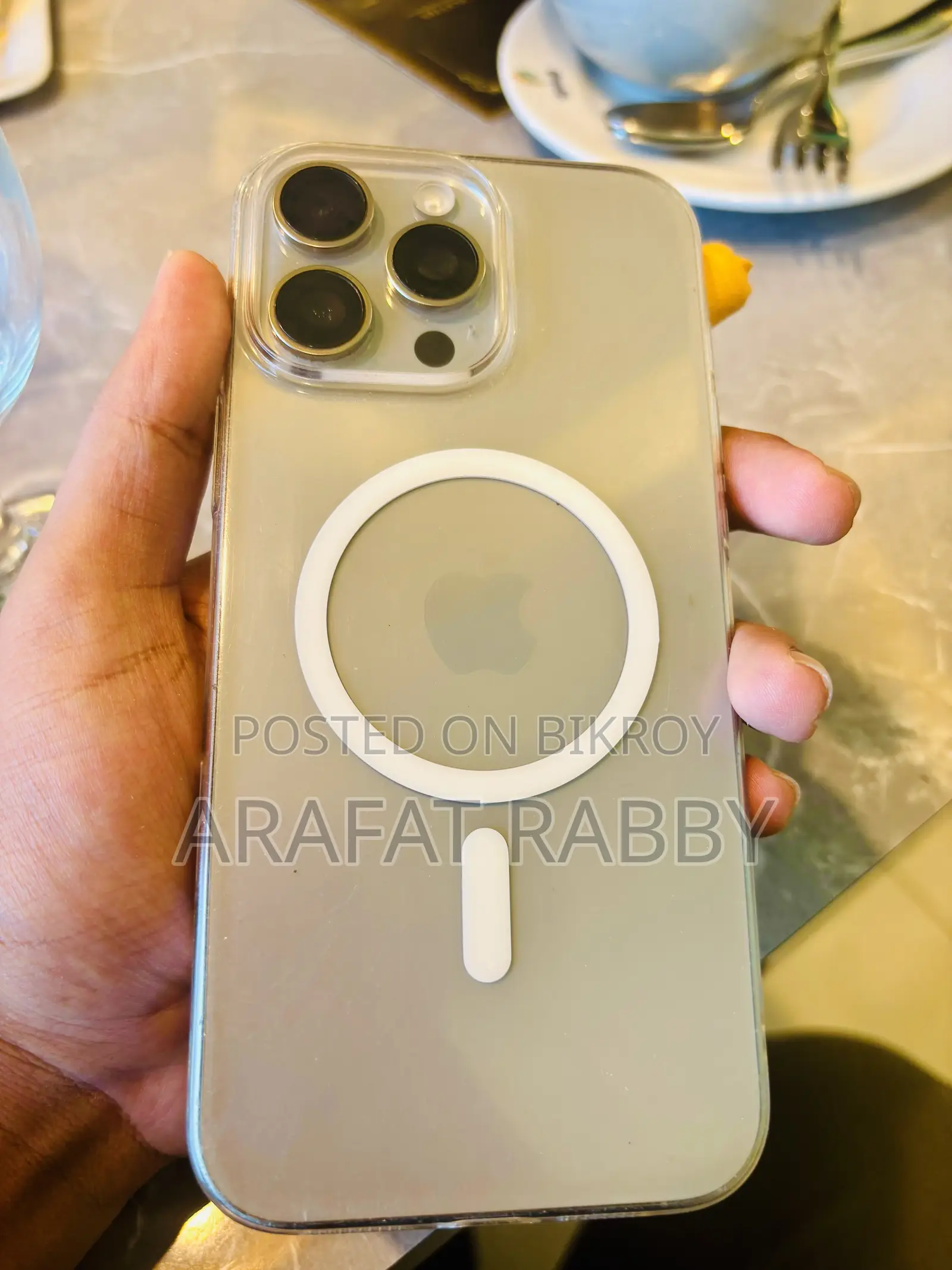 New Apple iPhone 16 Pro Max 256 GB Silver