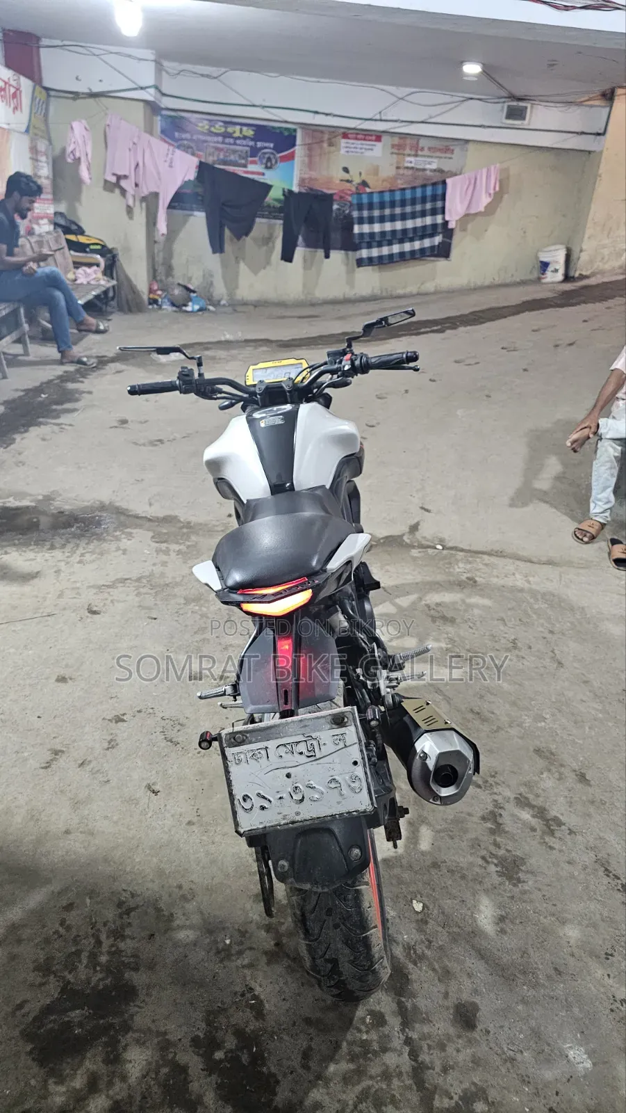 ইয়ামাহা এমটি-১৫ ২০২১ সাদা