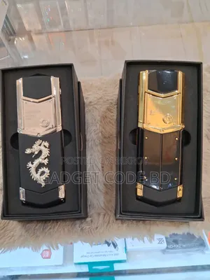 Vertu Signature