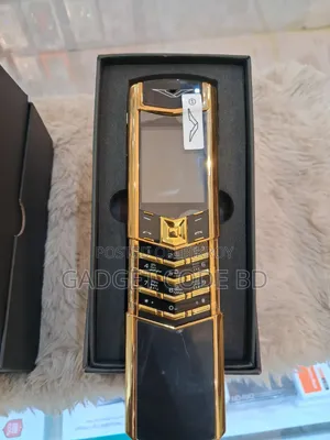 Vertu Signature