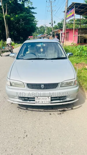 টয়োটা করোল্লা এক্স ১.৩ অটোমেটিক ২০০০ সিলভার