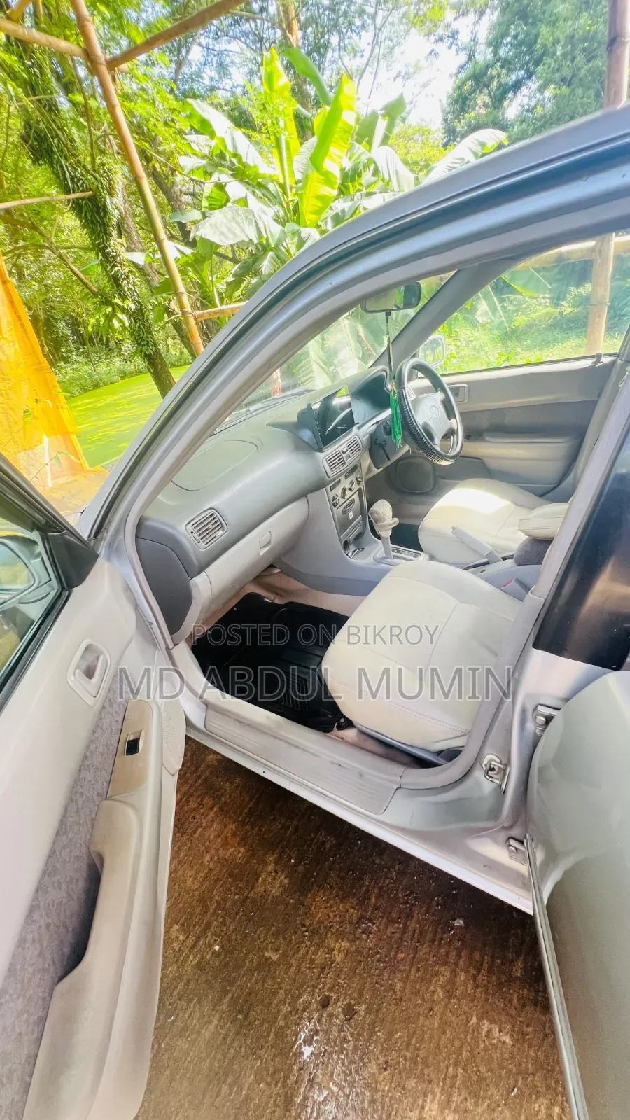Toyota Corolla X 1.3 Automatic 2000 Silver