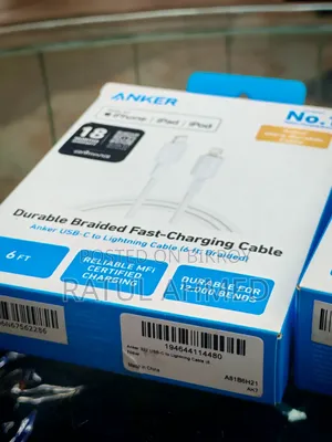 Anker Zolo 20w PD 3.0 Charger Anker USB-C to Lighting Cable