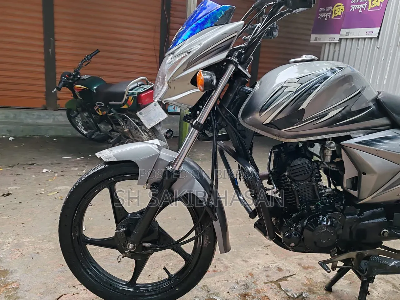 Suzuki Hayate 2020 Gray