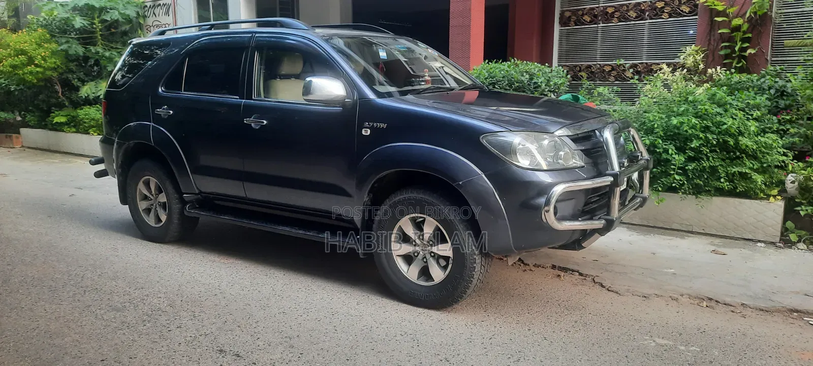 Toyota Fortuner 4.0 Rear-Wheel Drive 2006 Gray
