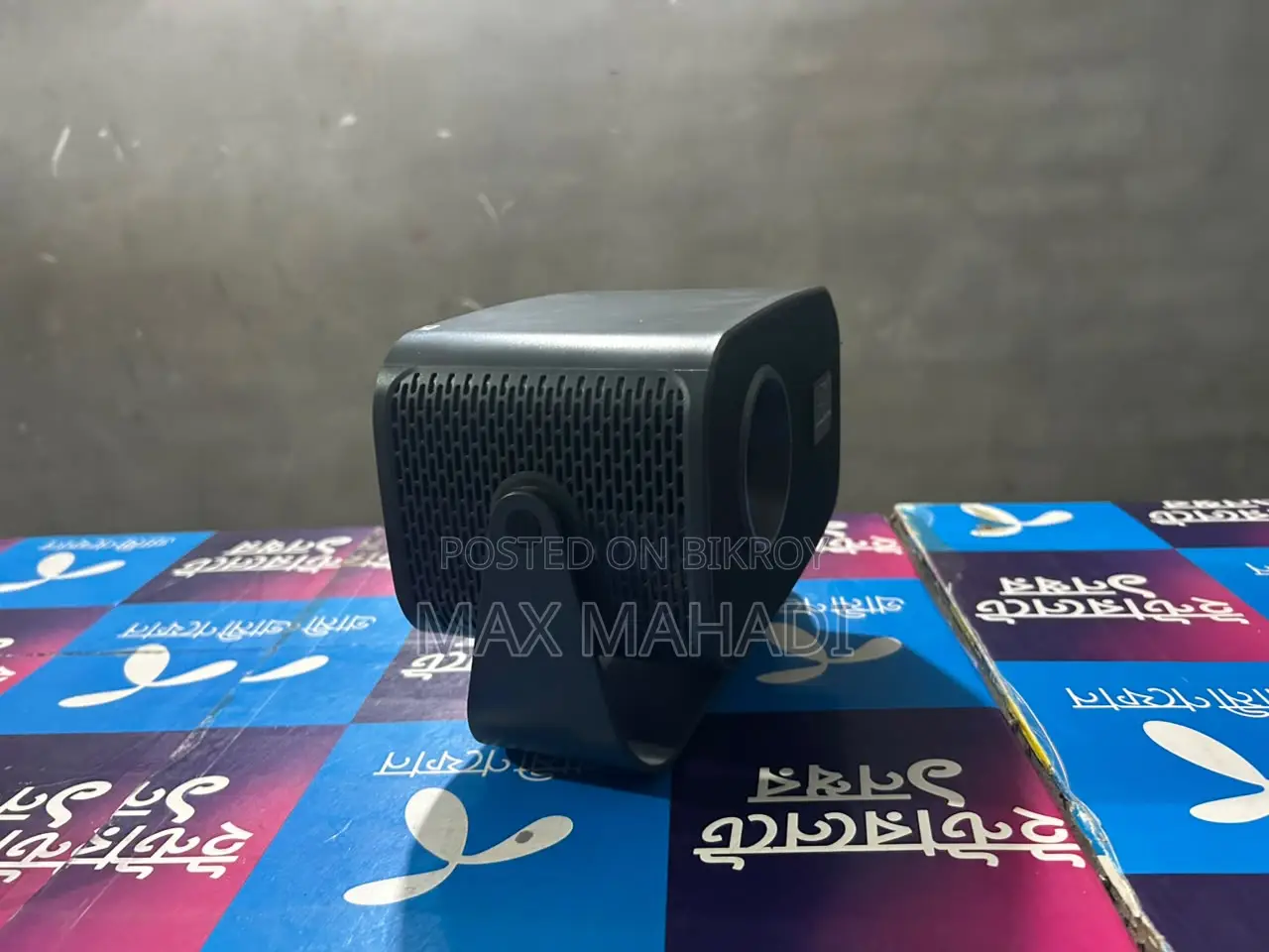 Smart Android Projector A10