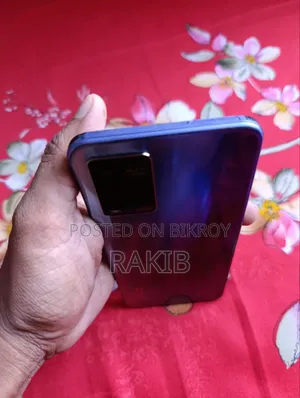 Vivo Y21 64 GB Blue