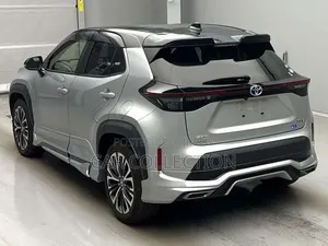 Toyota Yaris Cross 1.5 Hybrid AWD 2021 Silver
