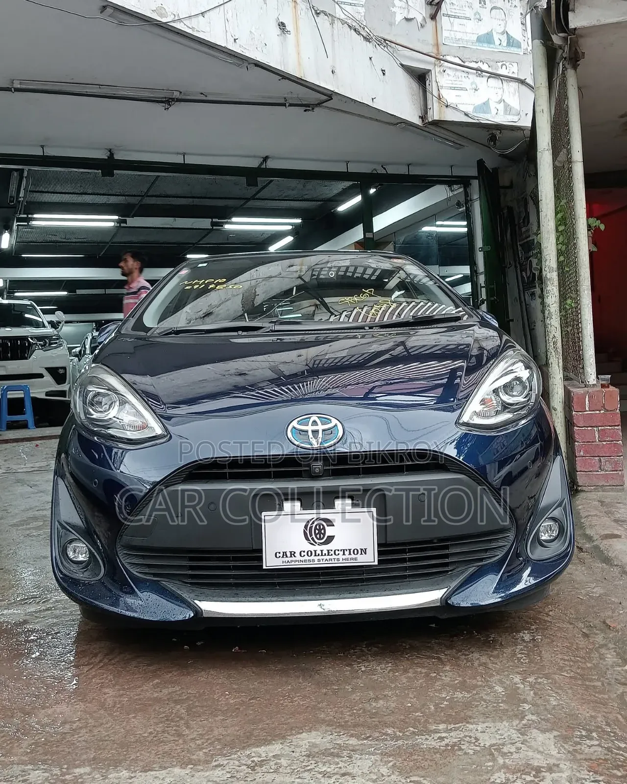 Toyota Aqua 2021 Blue