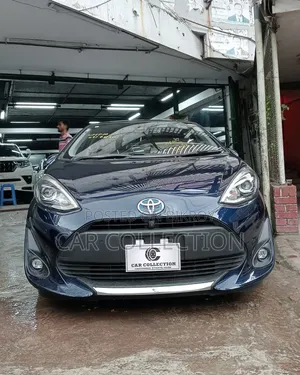 Toyota Aqua 2021 Blue