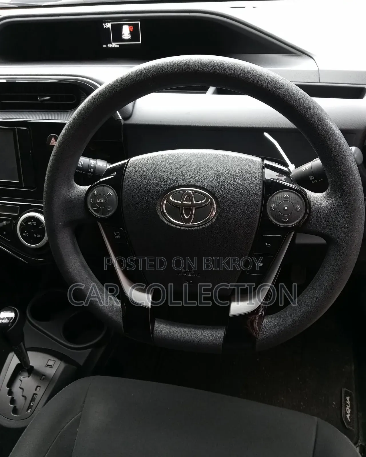 Toyota Aqua 2021 Blue