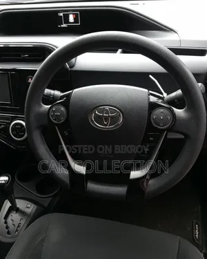 Toyota Aqua 2021 Blue