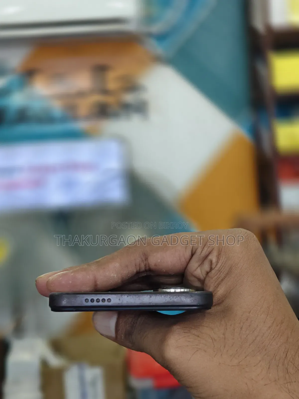 ভিভো ওয়াই২৮ ১২৮ জিবি ব্রোঞ্জ