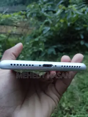 অ্যাপল আইফোন ৭ প্লাস ১২৮ জিবি সিলভার